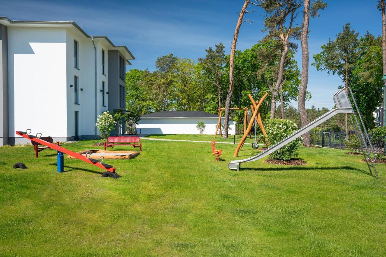 Appartement "Bernstein" Mit Penthouseflair - Oase Am Haff Garz  Exteriör bild