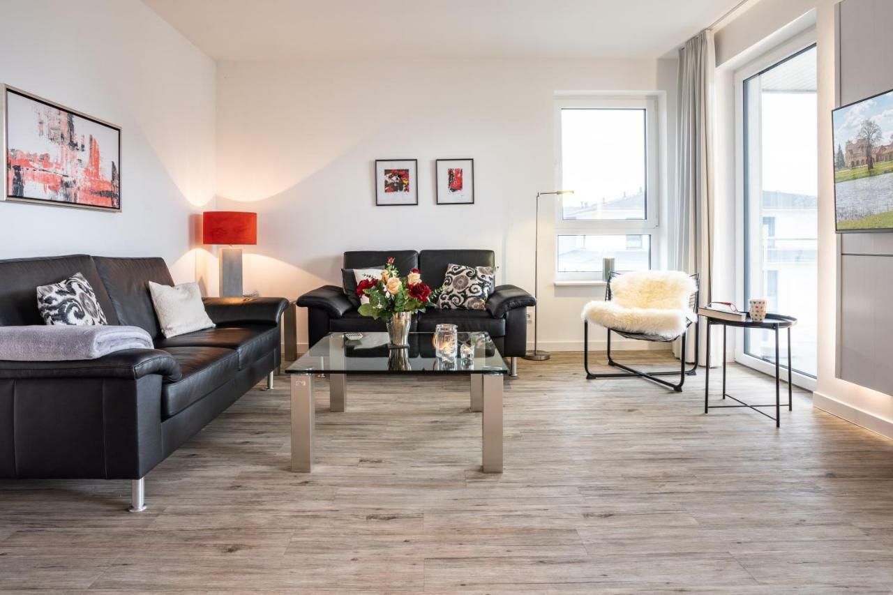 Appartement "Bernstein" Mit Penthouseflair - Oase Am Haff Garz  Exteriör bild