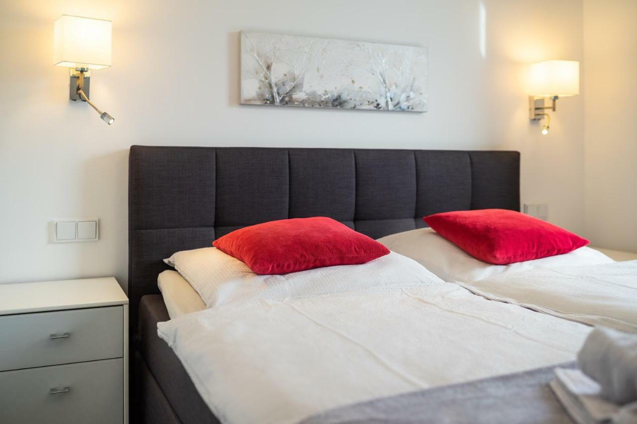 Appartement "Bernstein" Mit Penthouseflair - Oase Am Haff Garz  Exteriör bild