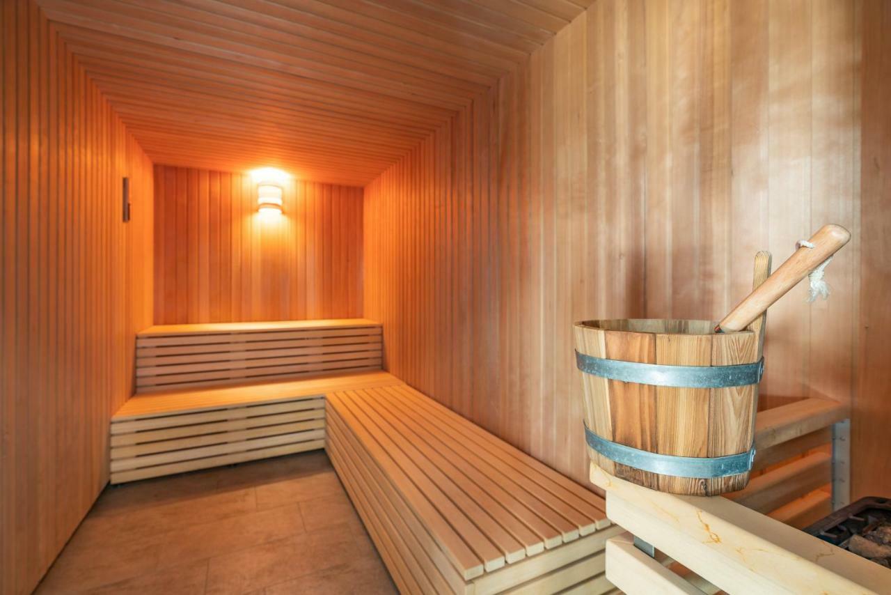 Appartement "Bernstein" Mit Penthouseflair - Oase Am Haff Garz  Exteriör bild